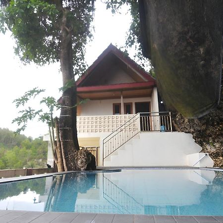 Villa Kopiori Yogyakarta Bagian luar foto
